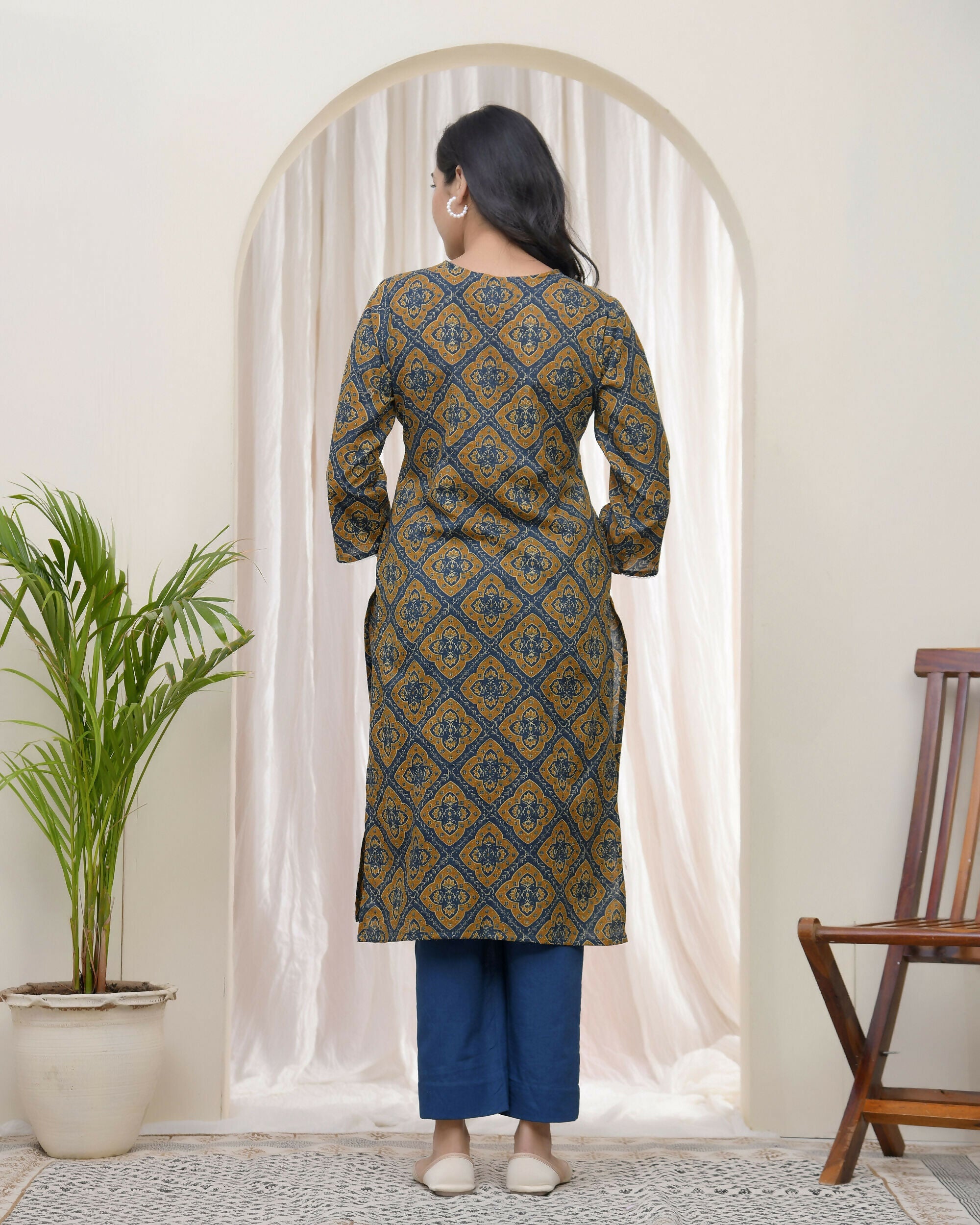 Vaasva Blue Ajrakh Cotton Printed Gathered Kurti With Pant