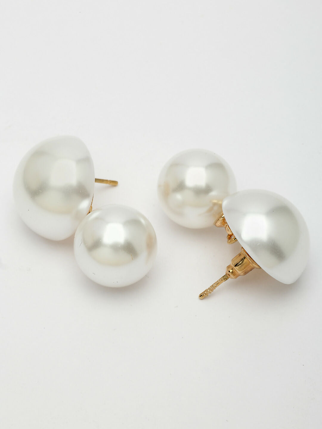 NVR Women's White Pearl Gold-Polished Circular Drop Earring