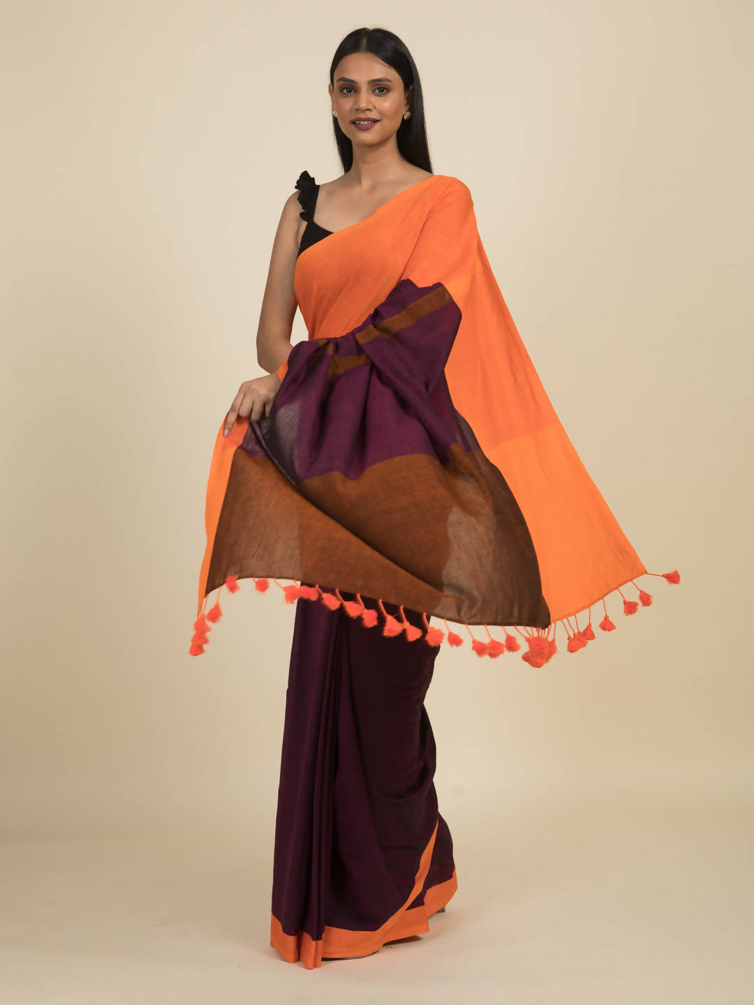 Suta Purple Orange Colourblocked Pure Cotton Saree