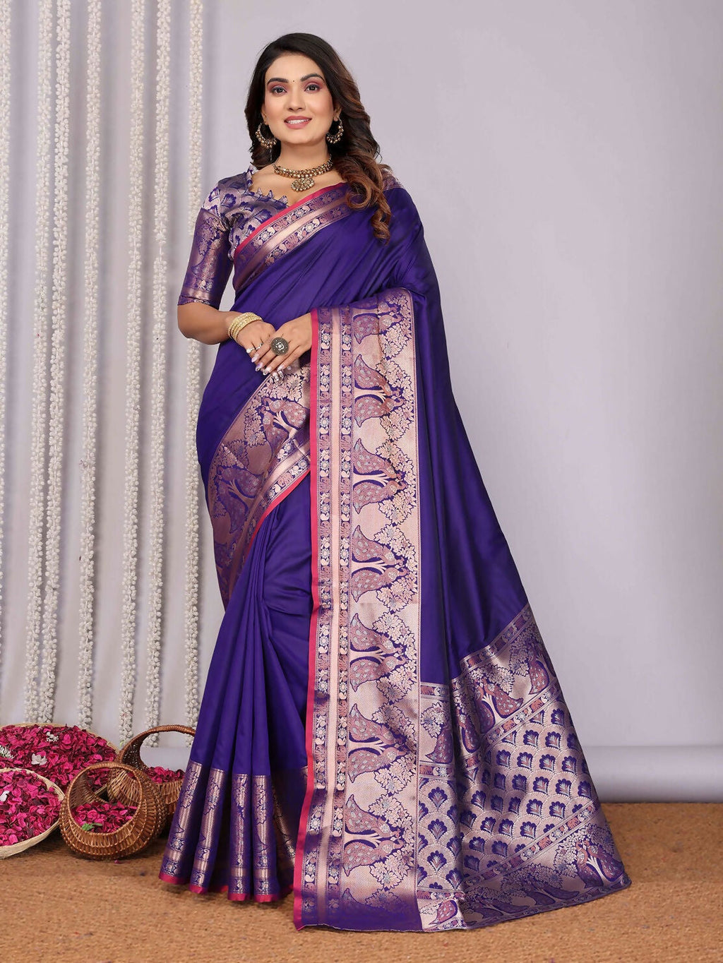 Joban Fashion Purple Woven Banarasi Silk Sarees
