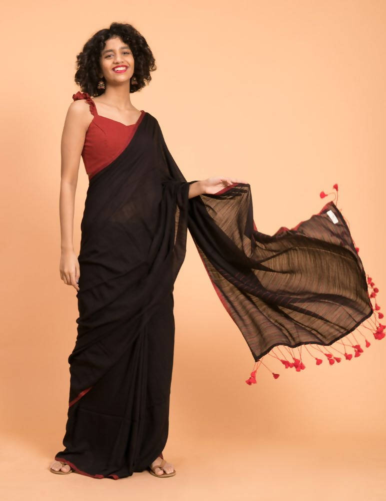Suta Black Maroon Solid Cotton Saree