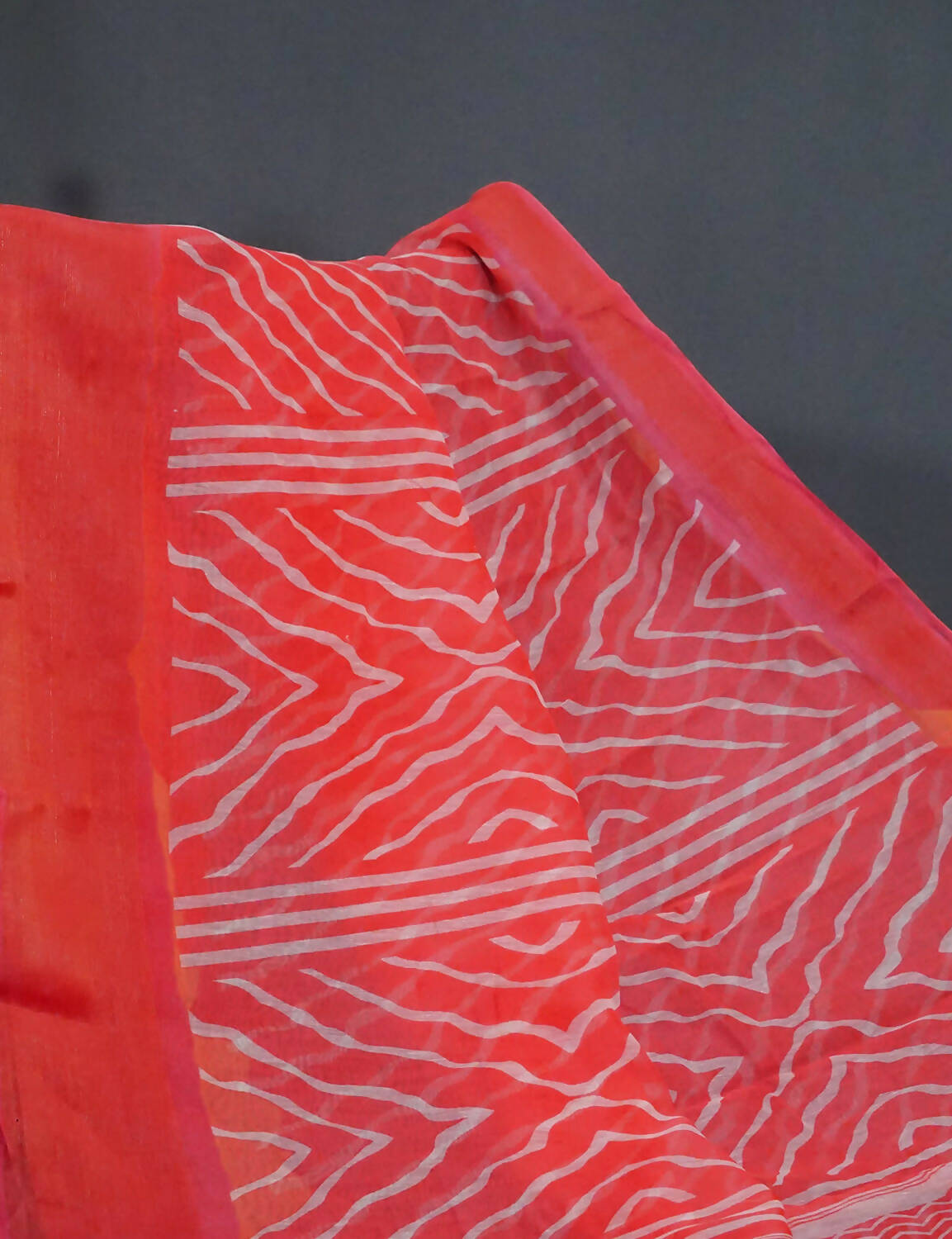 Shades Of Peach Mix Orange With Lehariya Design Semi Chanderi Saree By Gayathri Reddy Designer Studio