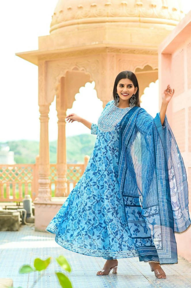 Yufta Women Blue Floral print Pure Cotton Anarkali Kurta with Trouser and Dupatta