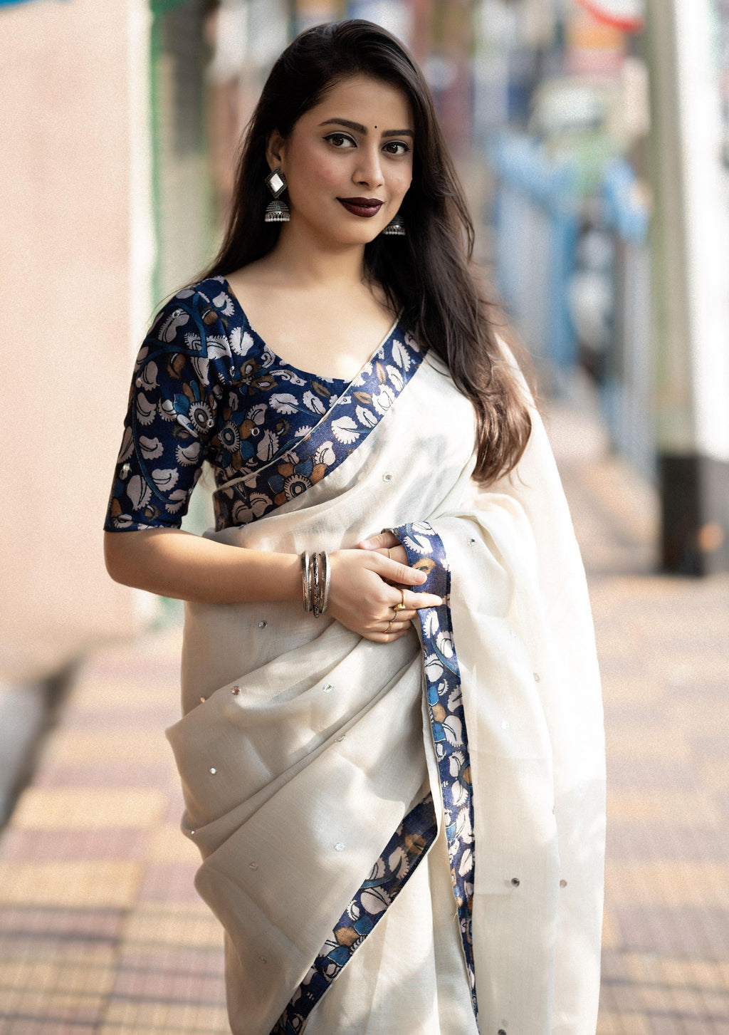 Cream Pure Linen Ethnic Motifs Saree with Unstitched Blouse - Hiral Fashion