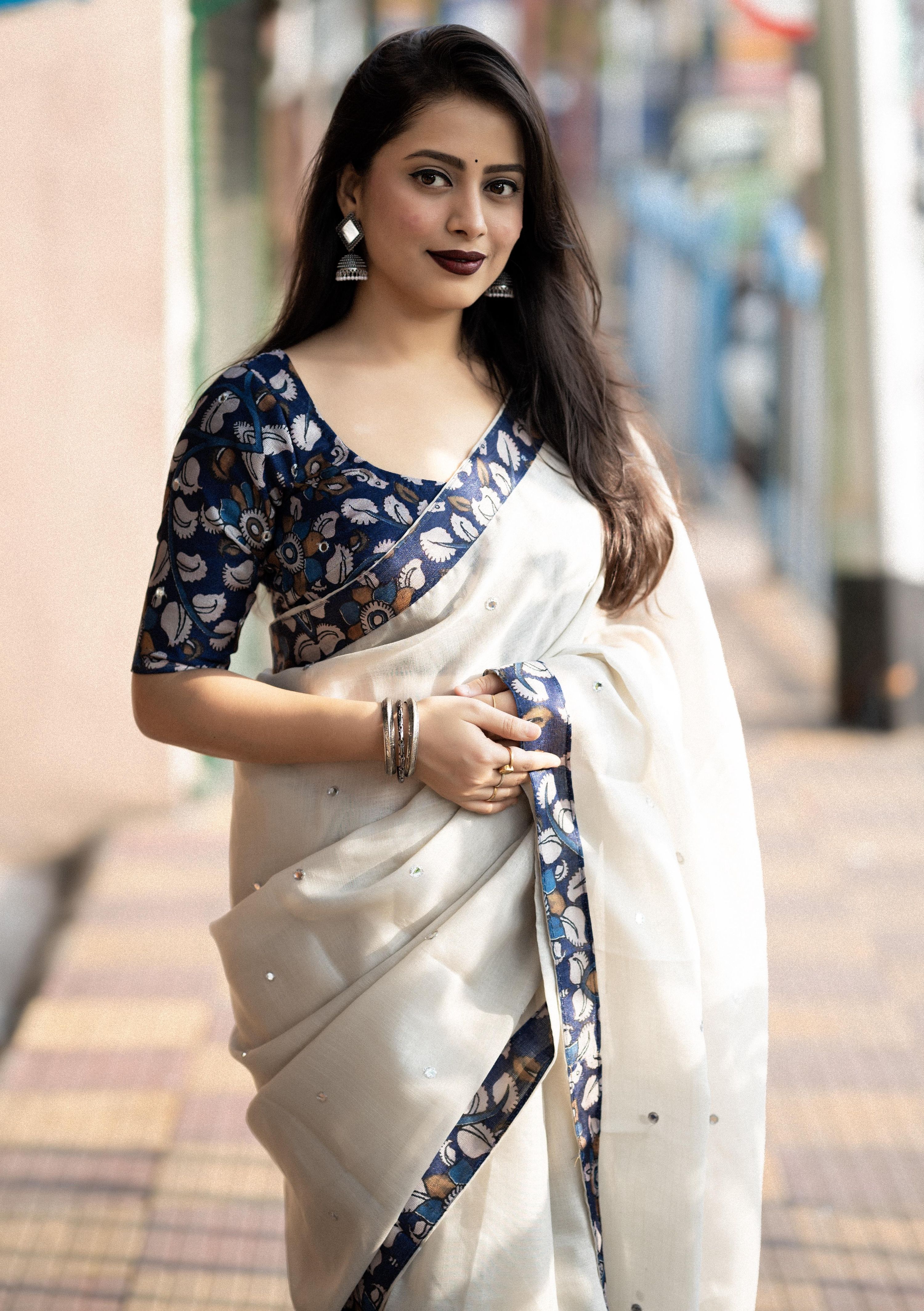 Cream Pure Linen Ethnic Motifs Saree with Unstitched Blouse - A2M