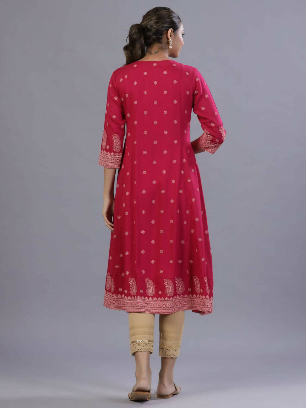 Juniper Women Fuchsia Rayon Printed A-Line Kurta