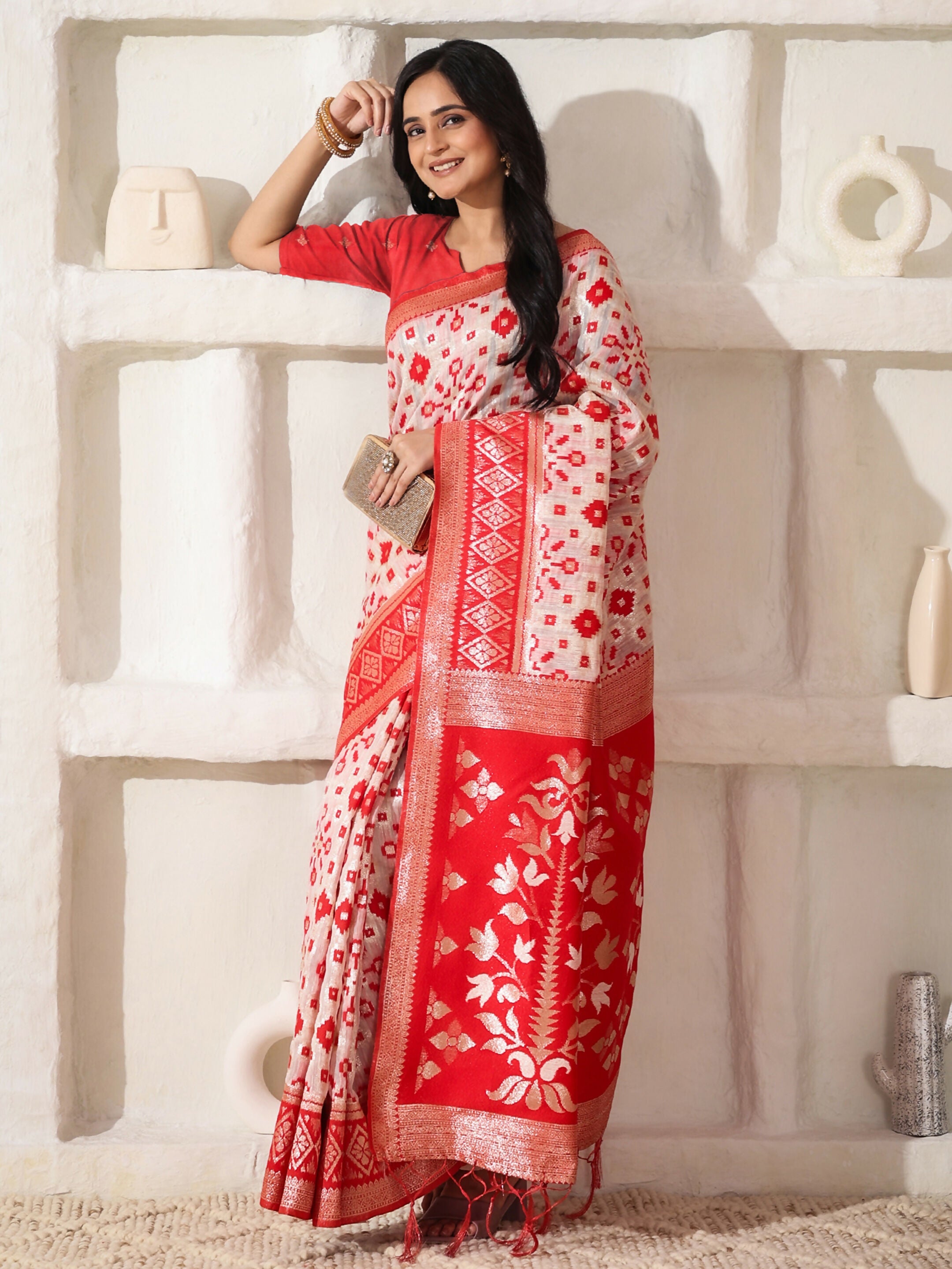 Shree Shyam Fashion Linen Cotton Red & White Saree