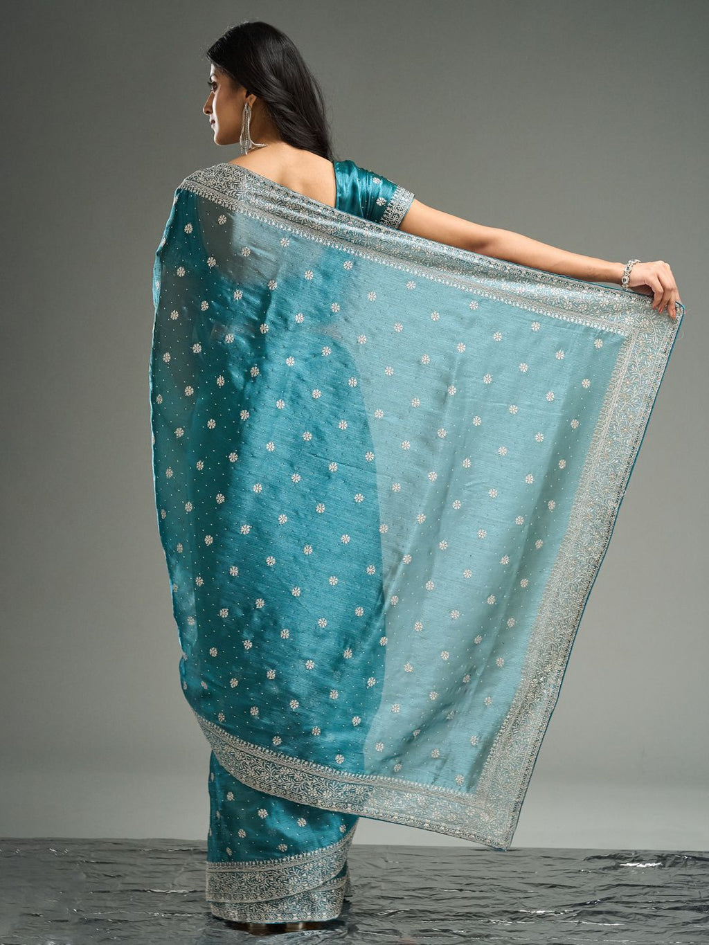 kasee Floral Embroidered Silk Blend Saree