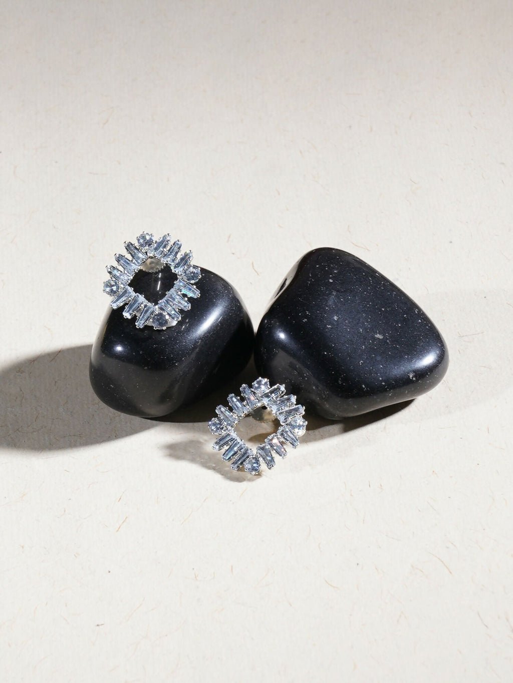 stone stud (white) - Ruby Raang