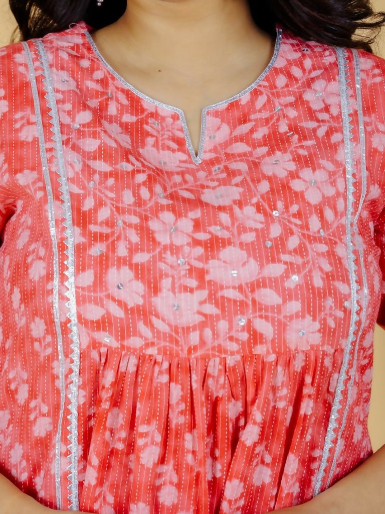 Aramya Pink Kantha Cotton Floral Panelled Kurta for Women