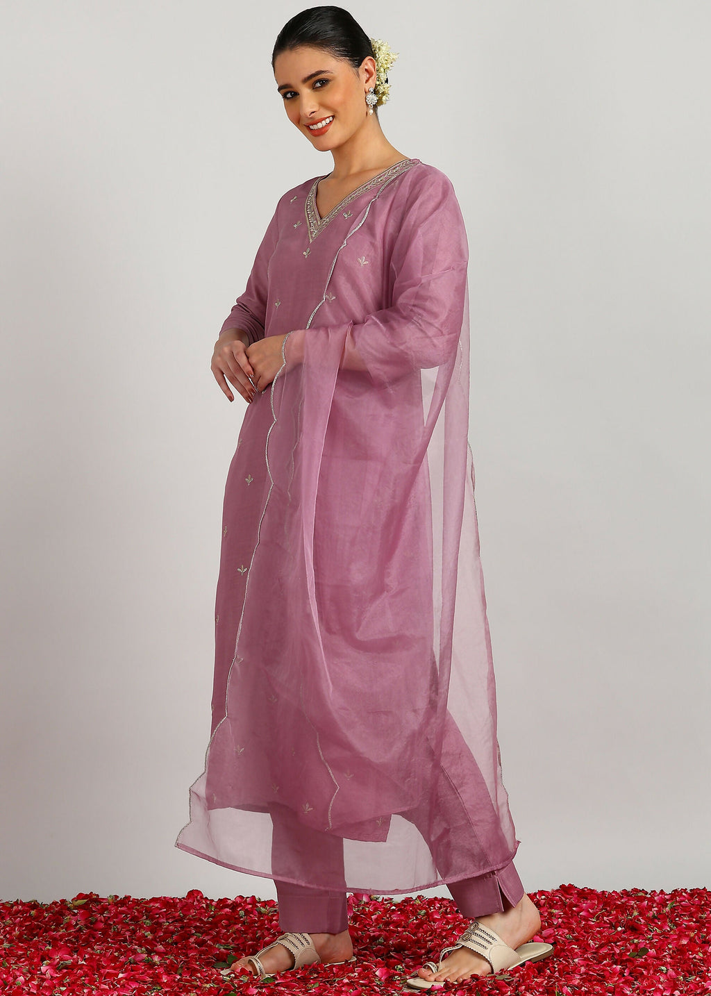 Aavyora Women’s Lavender Embroidered Kurta Set with Dupatta