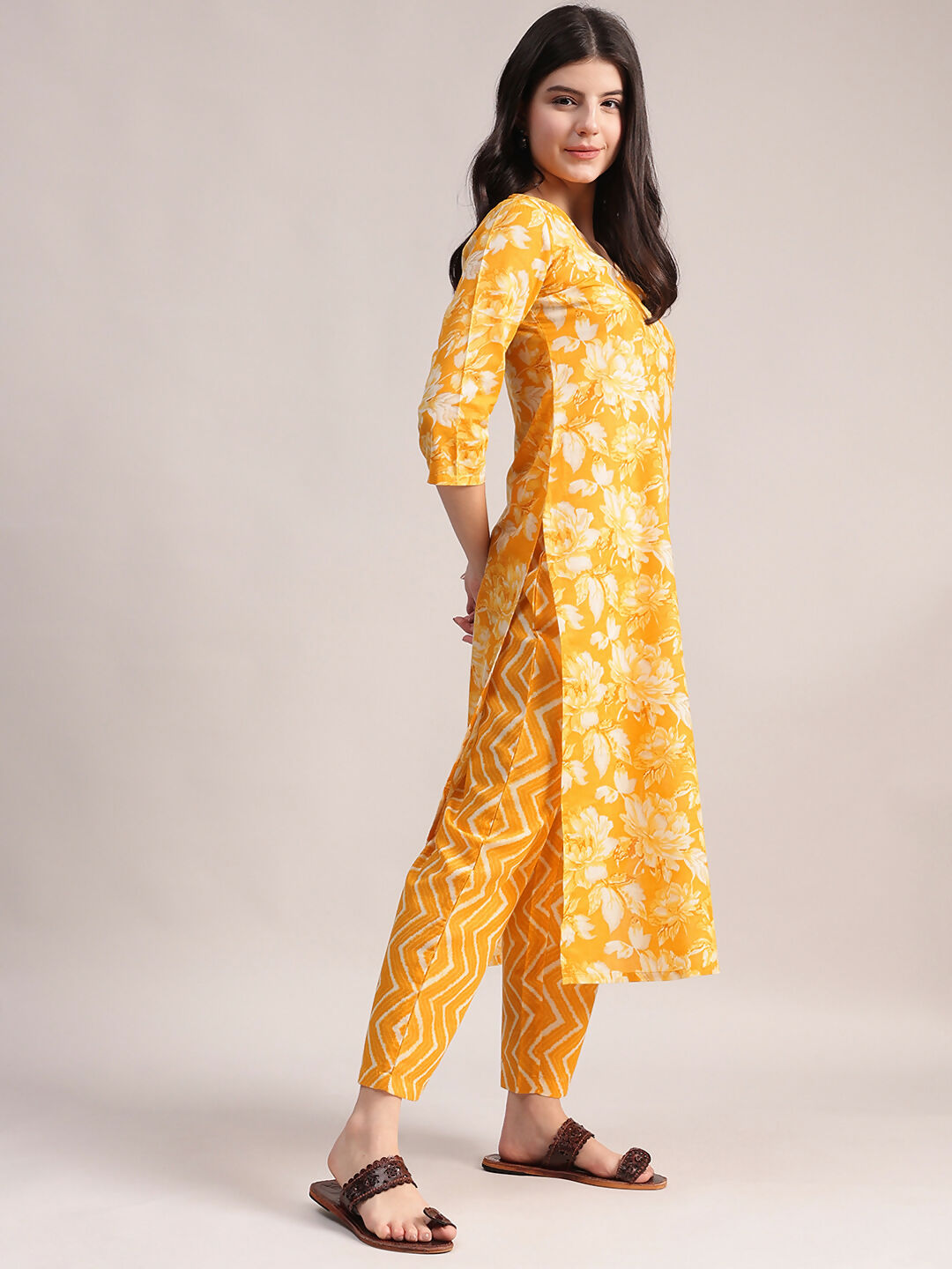 Aavyora Women Mustard Yellow Floral Printed Kurta with Chevron Printed Pants & Dupatta Set