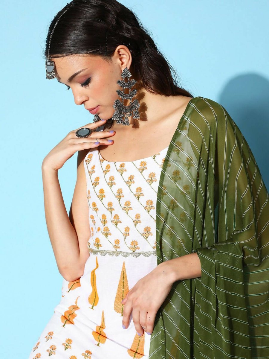Ahalyaa Women's White Colour Pure Cotton Pigment Printed Kurta Pant Set With Dupatta