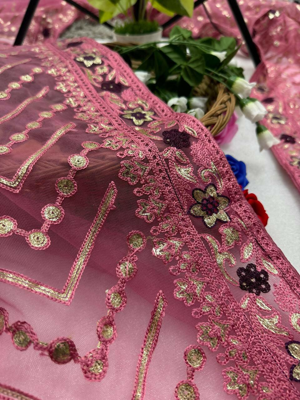 Vastranavya Butterfly Net Designer Chain Stitch Embroidery Work with Foil Thread & Stone Work Saree with Blouse Material - Pink
