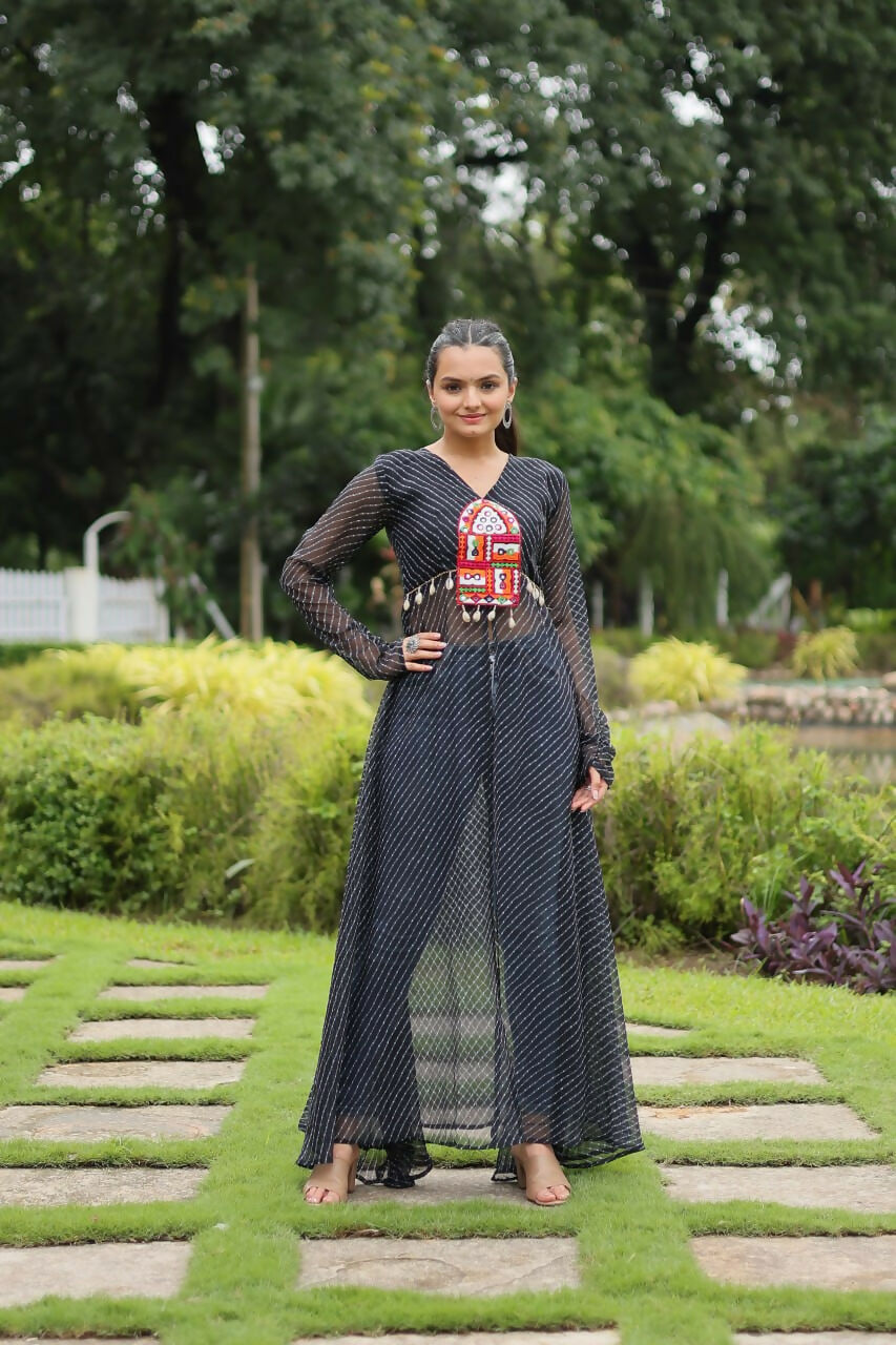 Vastranavya Black Navratri Special Kutchi Patch Work with Leheriya Printed Kurti