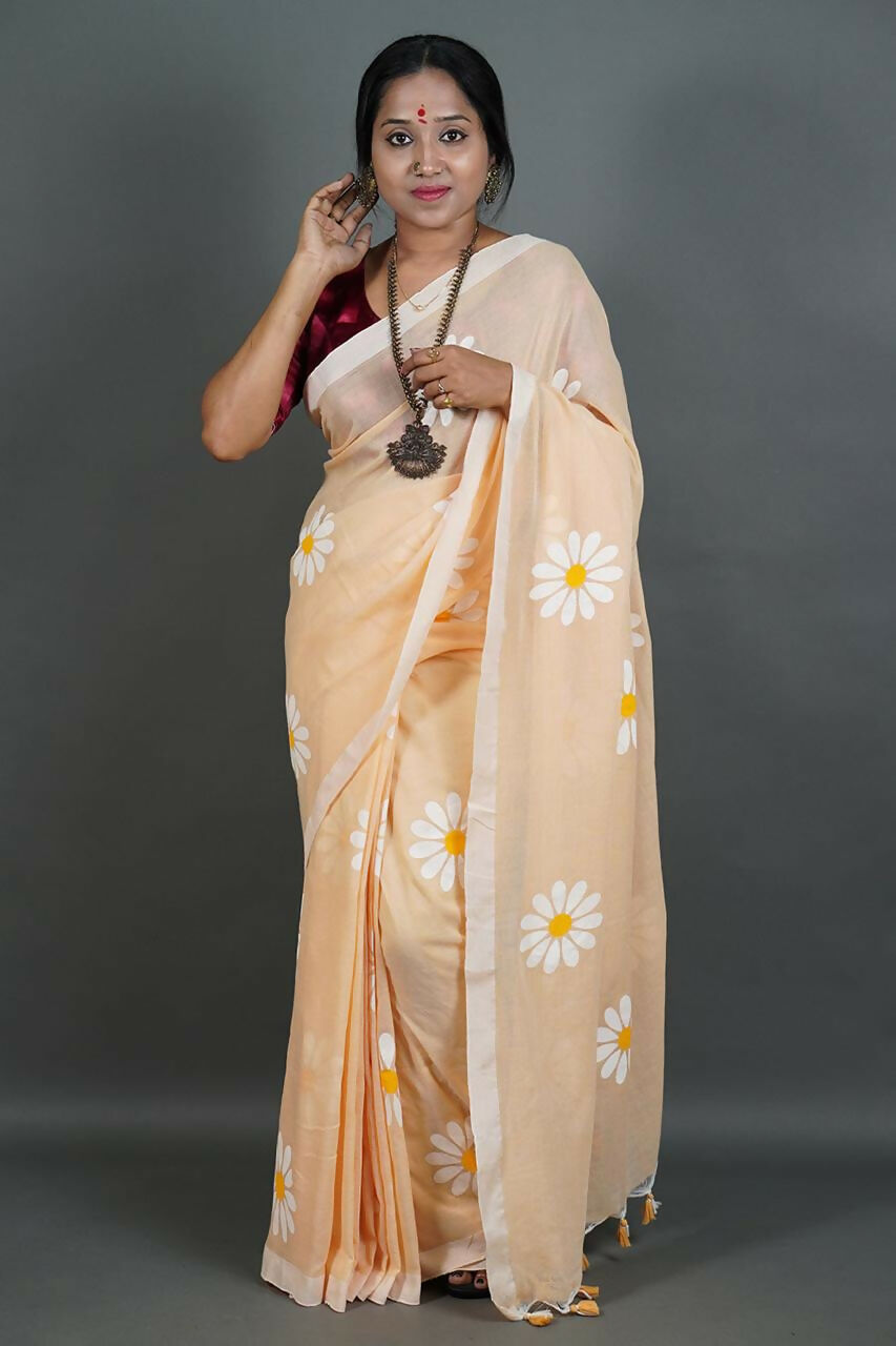 Exclusive Collection Cream Pure Cotton Saree With Sunflower Design