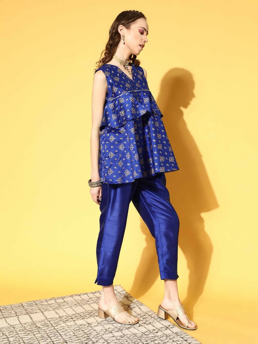 Ahalyaa Poly Silk Swirling Volume Kurta Set