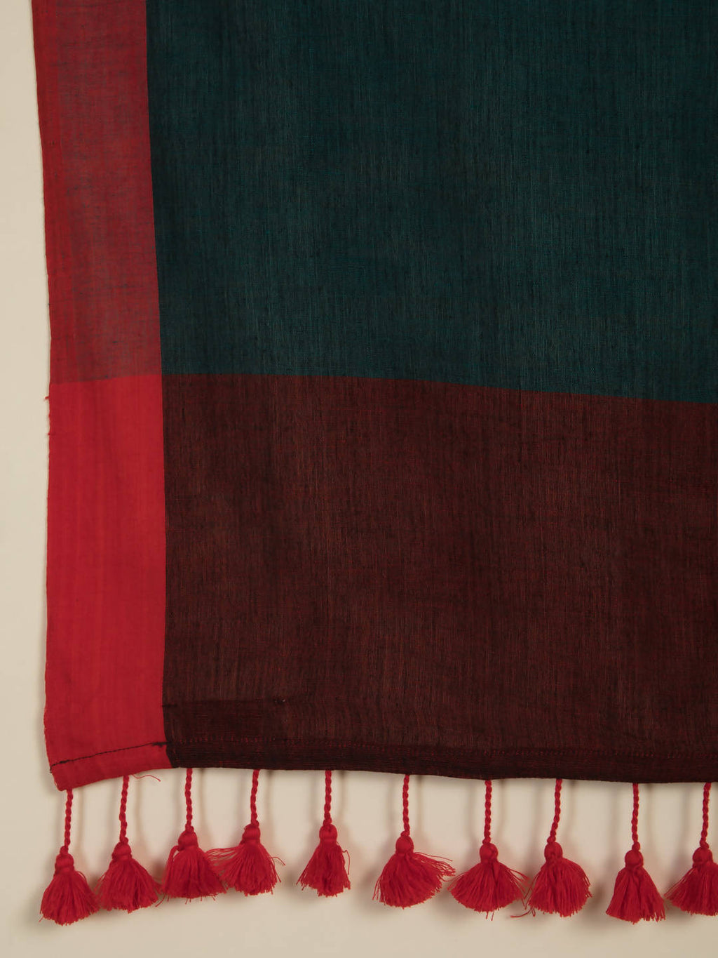 Suta Green Red Colourblocked Pure Cotton Saree