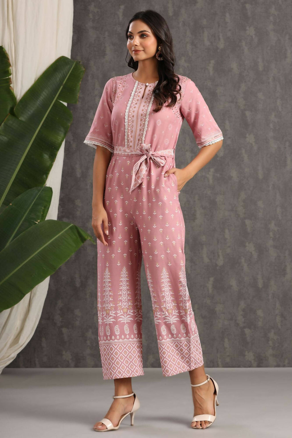 Juniper Women Onionpink Rayon Printed Straight Jumpsuit