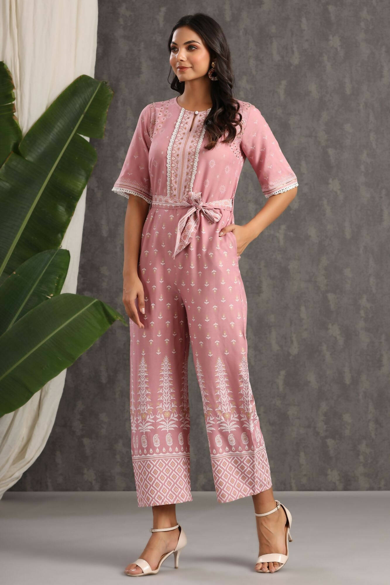 Juniper Women Onionpink Rayon Printed Straight Jumpsuit