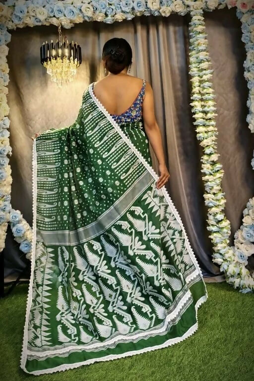 Exclusive Collection Beautiful Dark Green Jaal Jamdani Saree