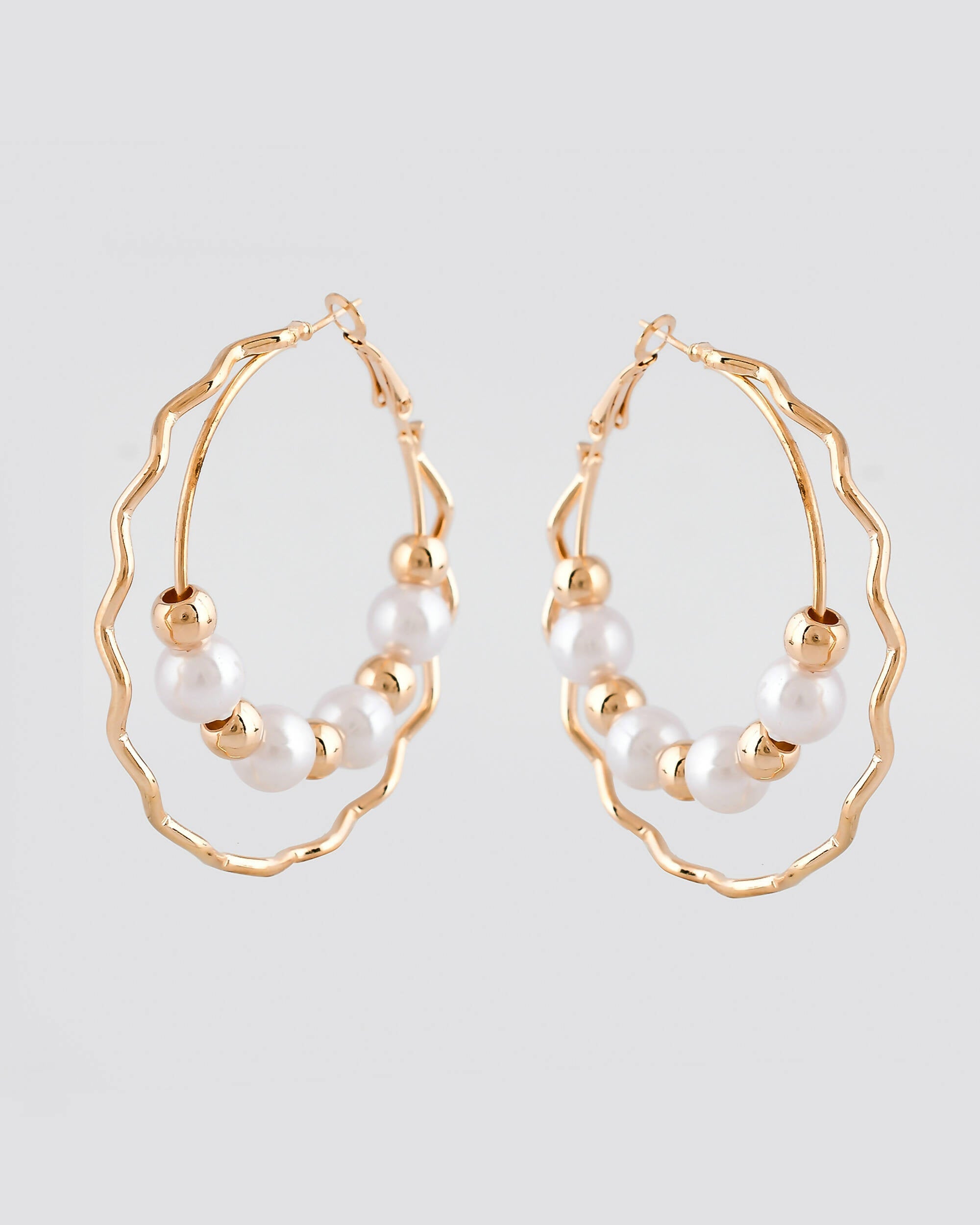 VOJ Women Gold-Polished Pearl Stainless Steel Hoop Earrings