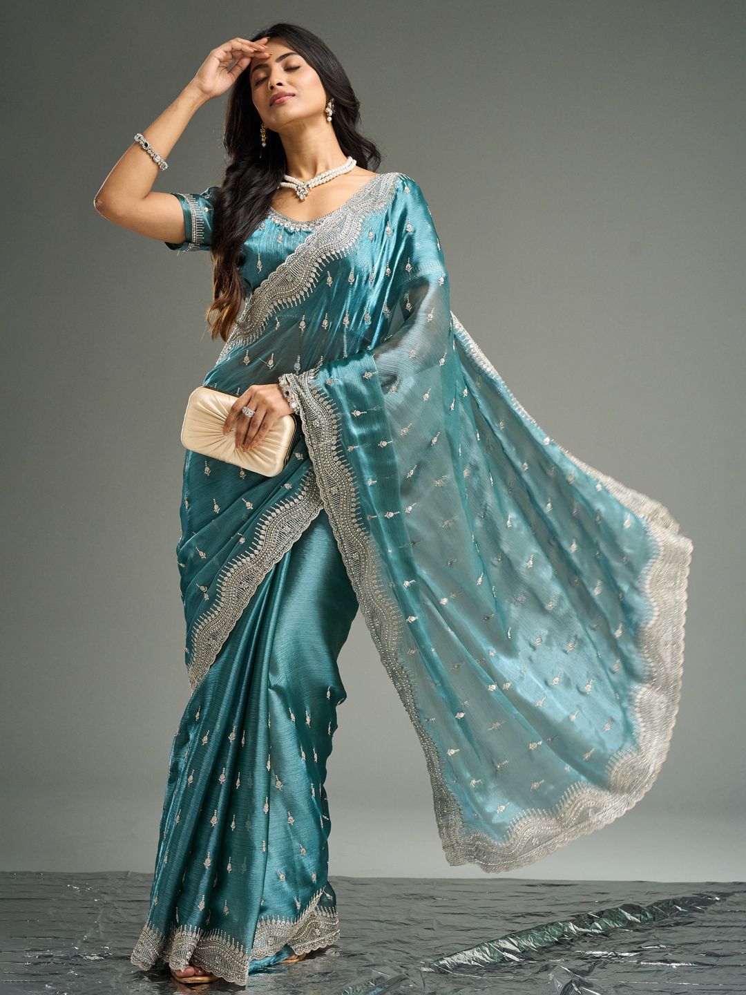 kasee Floral Embroidered Silk Blend Saree