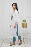 Myshka Women Solid Georgette Straight V-Neck White Kurtas