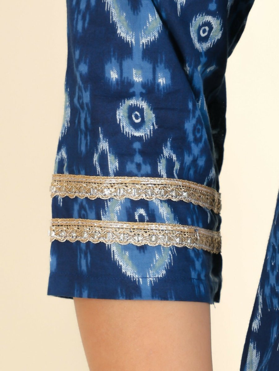 Aramya Straight Soft Cotton Ikat Print Women's Kurta Set - Blue