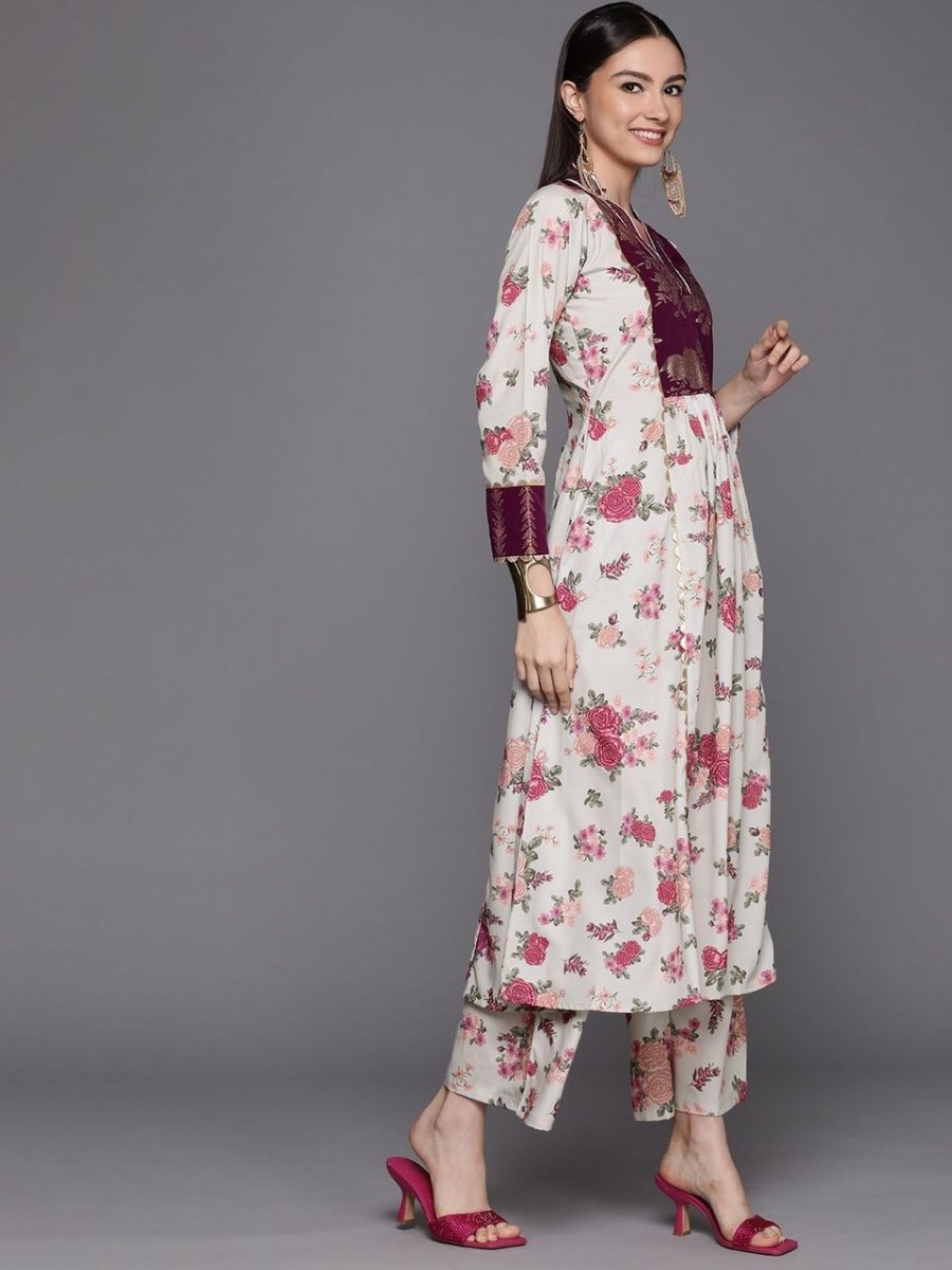 Ahalyaa Womens Beige Crepe Digital Printed Kurta Palazzo Set