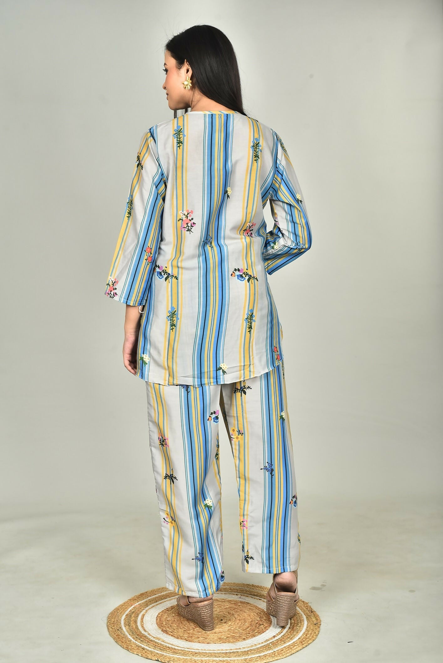 Morchari Digital Print Semi Muslin Co-Ord Set Top & Trouser-Multicolor