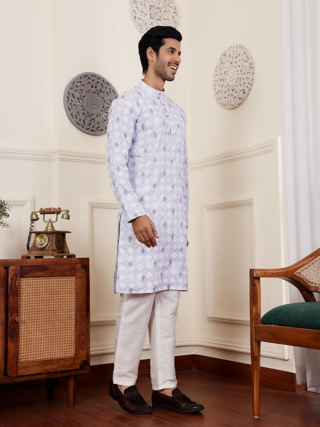Light Purple Linen Designer Embroidery Work Men's Rajwadi Kurta Set - Mahotsav