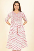 Aramya White Soft Cotton Floral Panelled Kurta for Women
