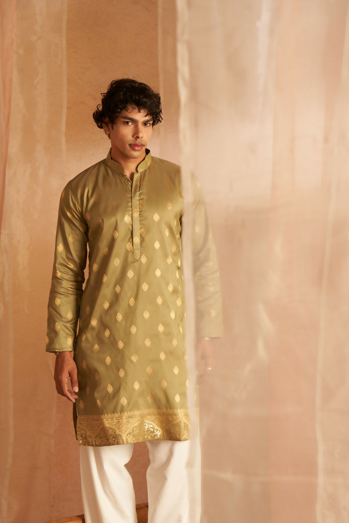 Green Viscose Wevon Designer Men's Kurta Set - Mahotsav