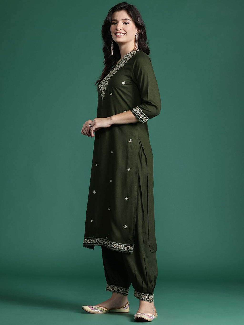 Indo Era Ethnic Motifs Embroidered Thread Work Kurta with Salwar & With Dupatta