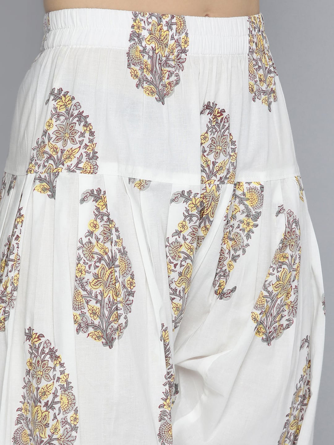 HERE&NOW Motifs Printed Regular Pure Cotton Kurta with Salwar & With Dupatta