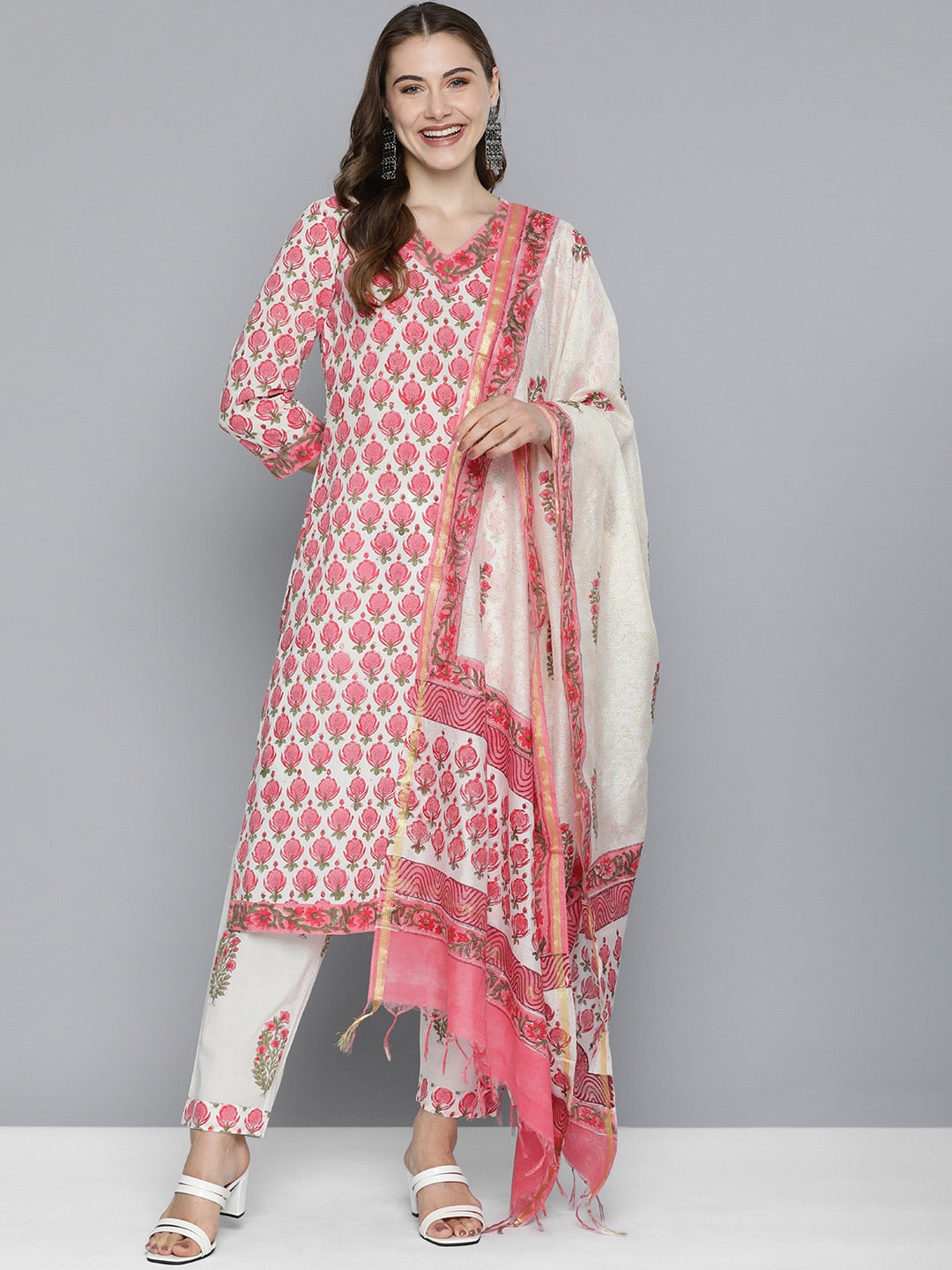 HERE&NOW Women Floral Printed Regular Pure Cotton Kurta with Trousers & With Dupatta