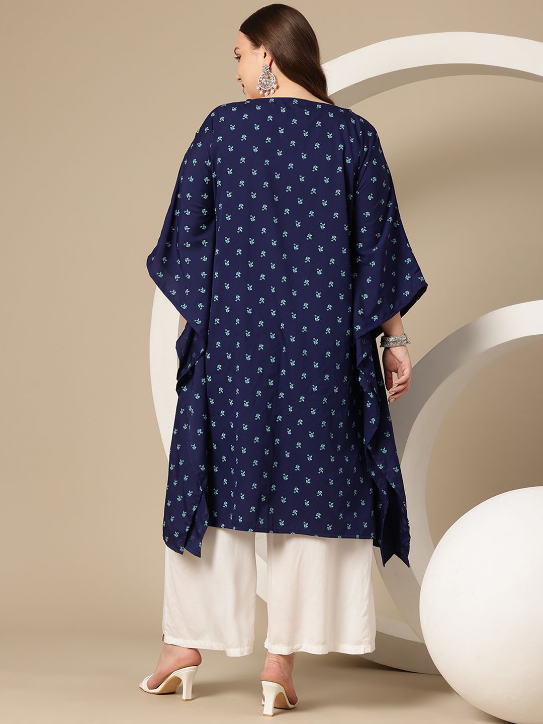 Sztori Plus Size Floral Printed Flared Sleeves Floral Kaftan Kurta