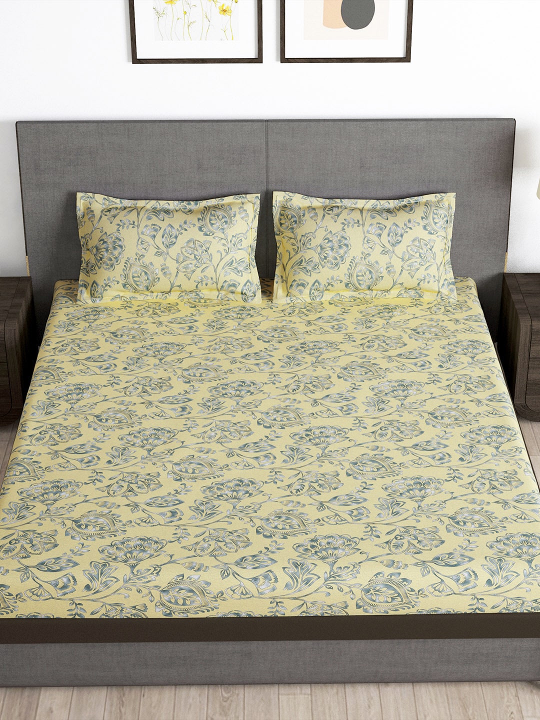Story@home Arena Cream-Coloured & Grey Printed 180 TC Queen Bedsheet & 2 Pillow Covers