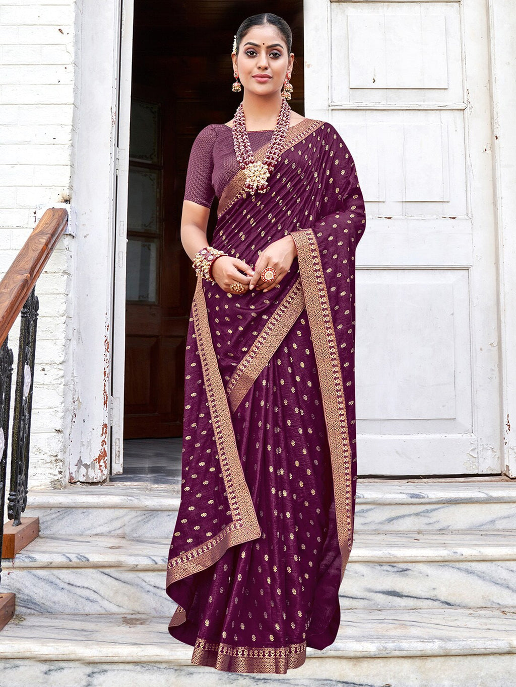Saree Mall Purple & Gold-Toned Ethnic Motifs Printed Zari Sarees