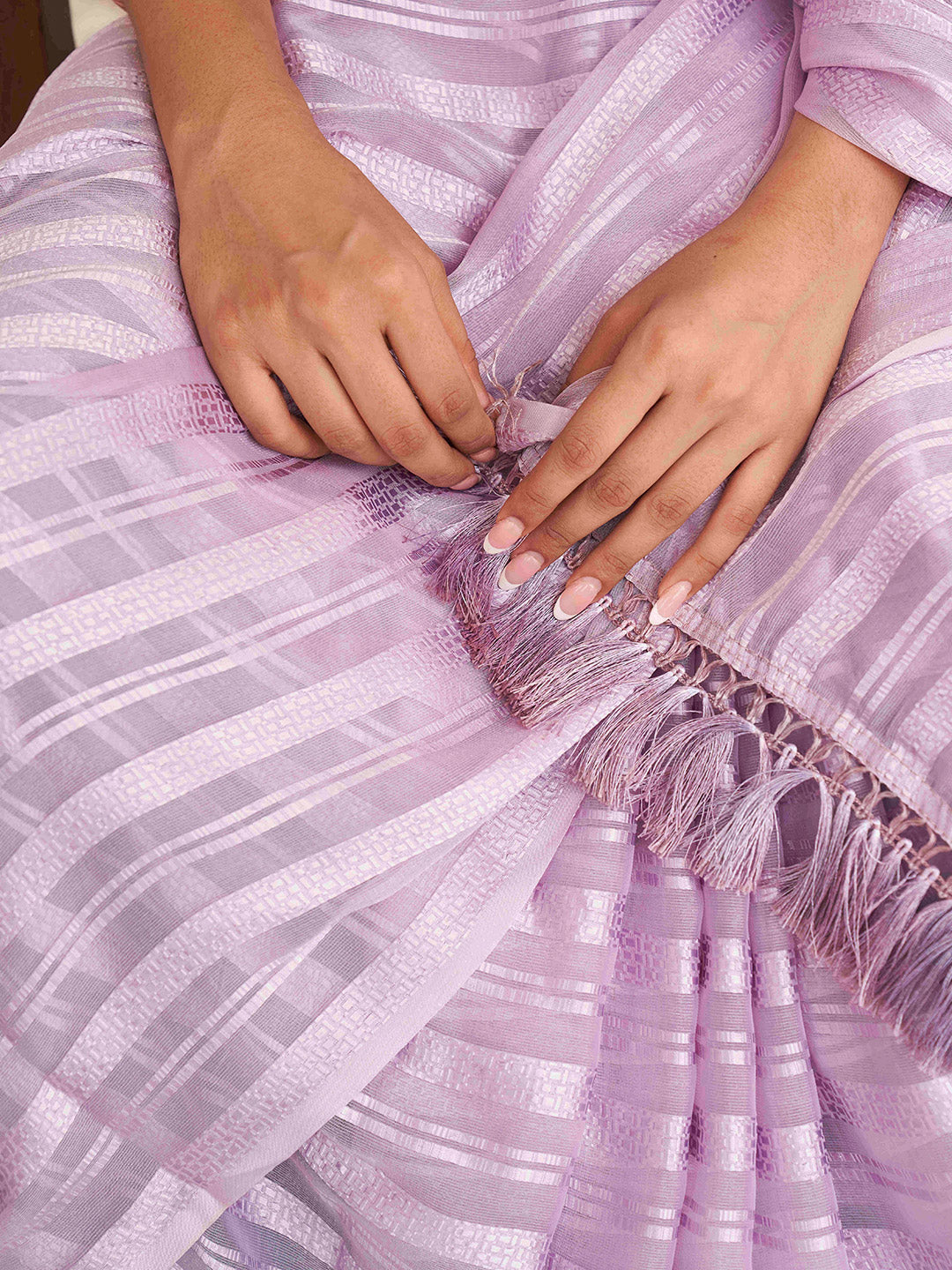 Tikhi Imli Striped Woven Design Saree