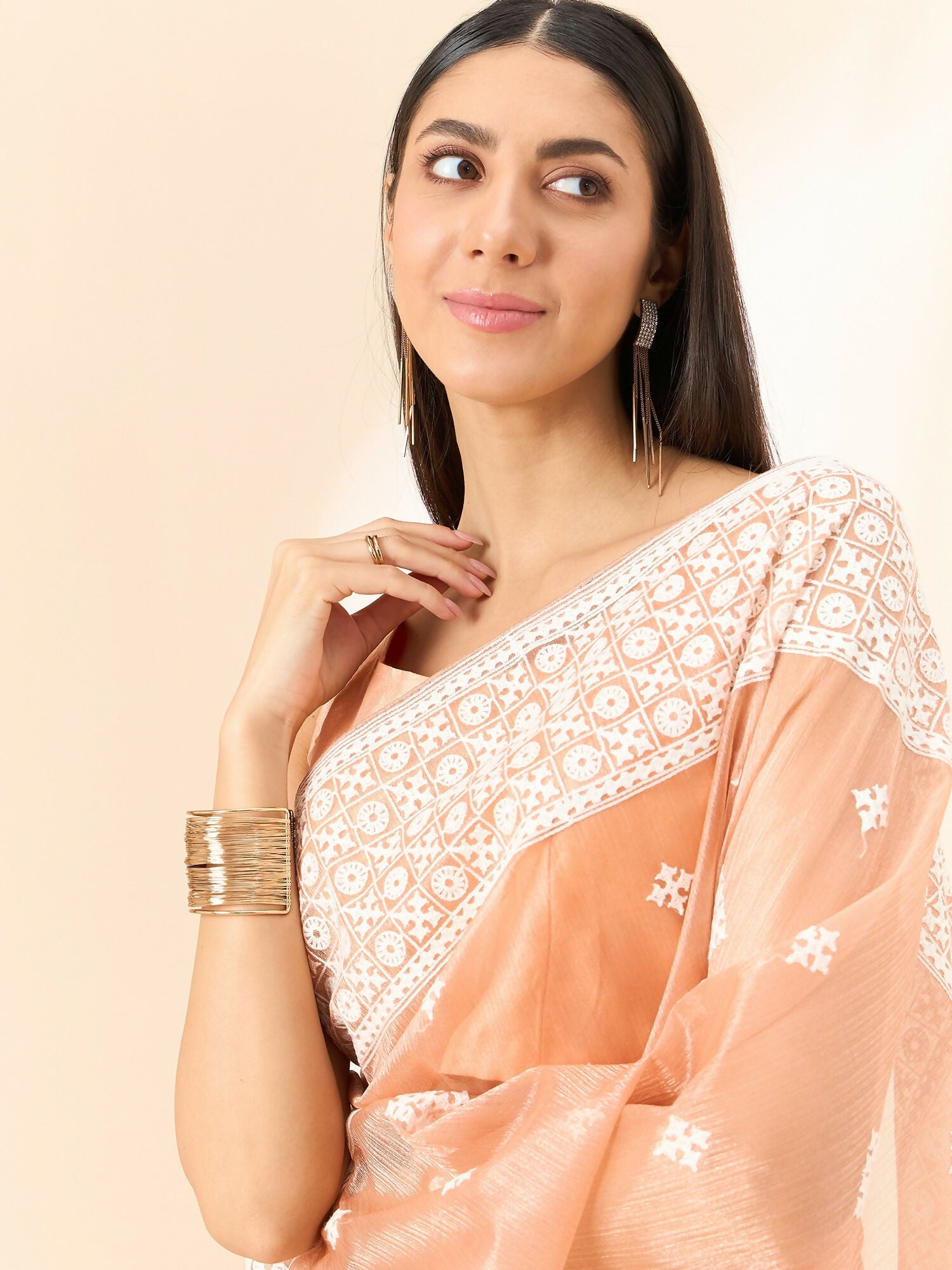 Peach Organza Geometric Embroidered Saree with Unstitched Blouse Piece - Roozal