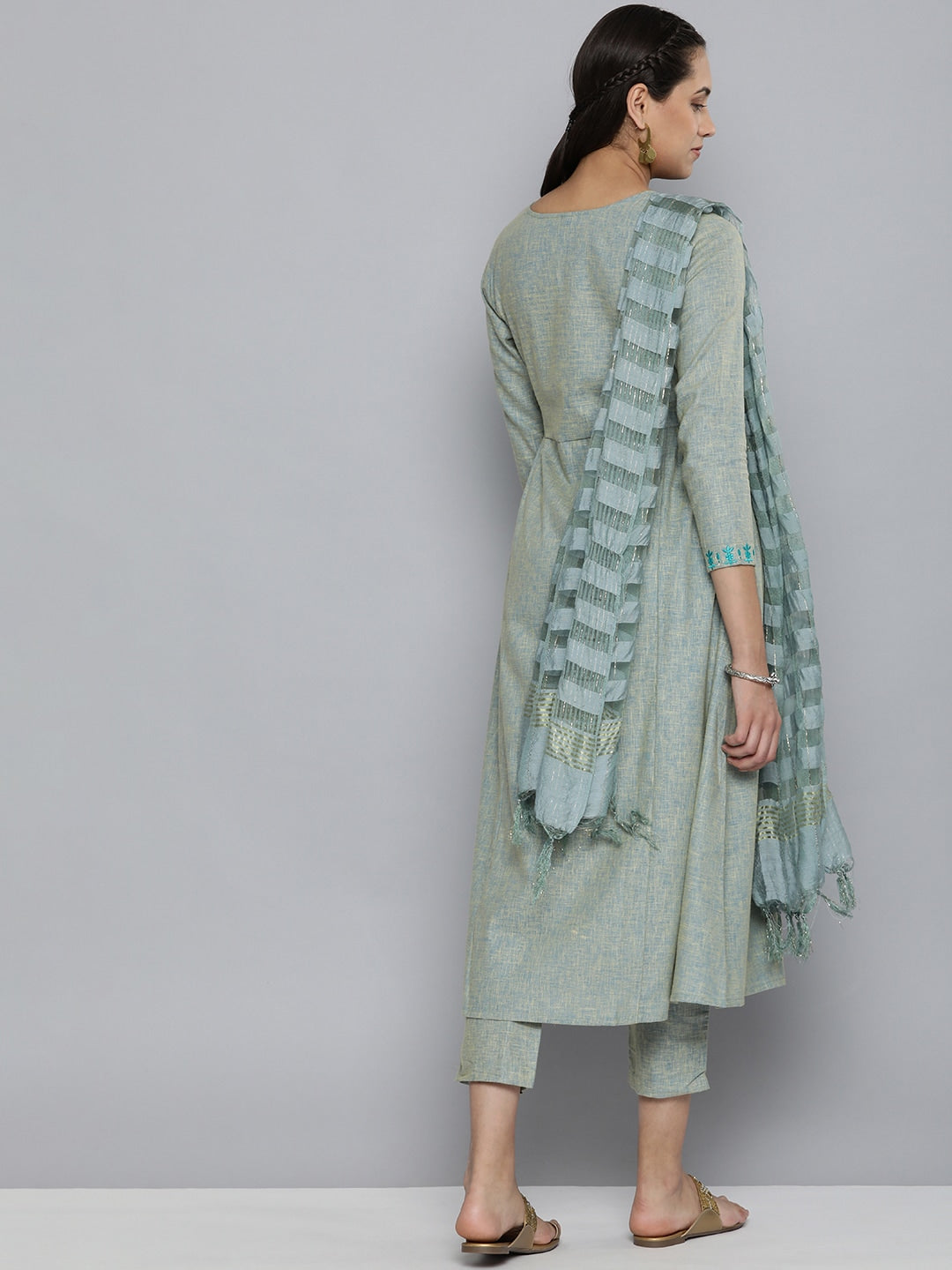 HERE&NOW Grey & Blue Embroidered Cotton Kurta with Trousers & With Dupatta
