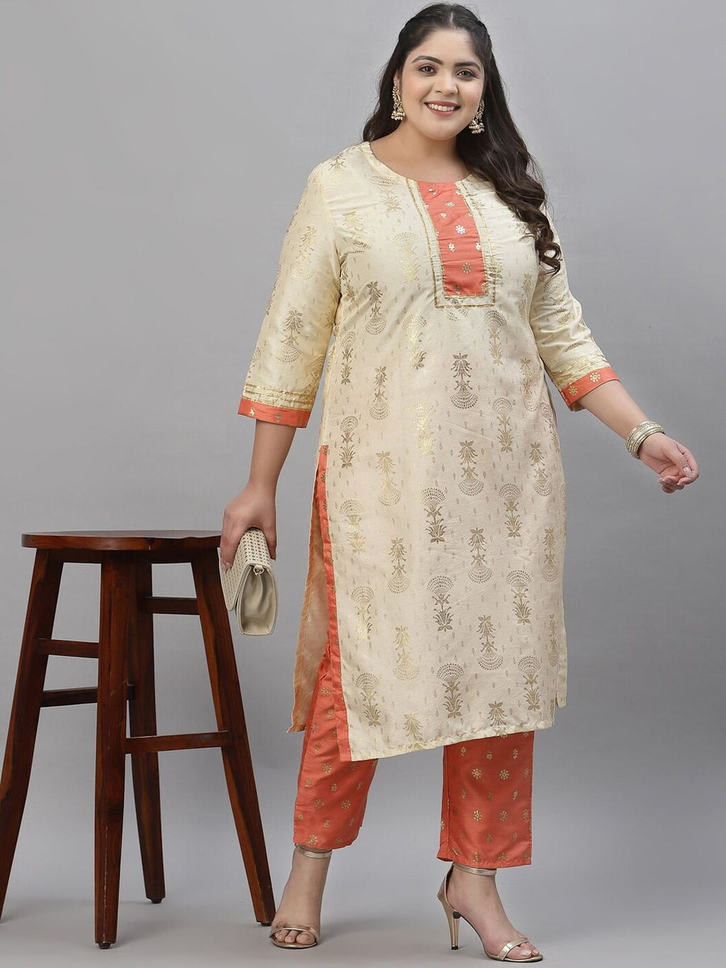 Sztori Plus Size Floral Printed Regular Kurta With Trousers