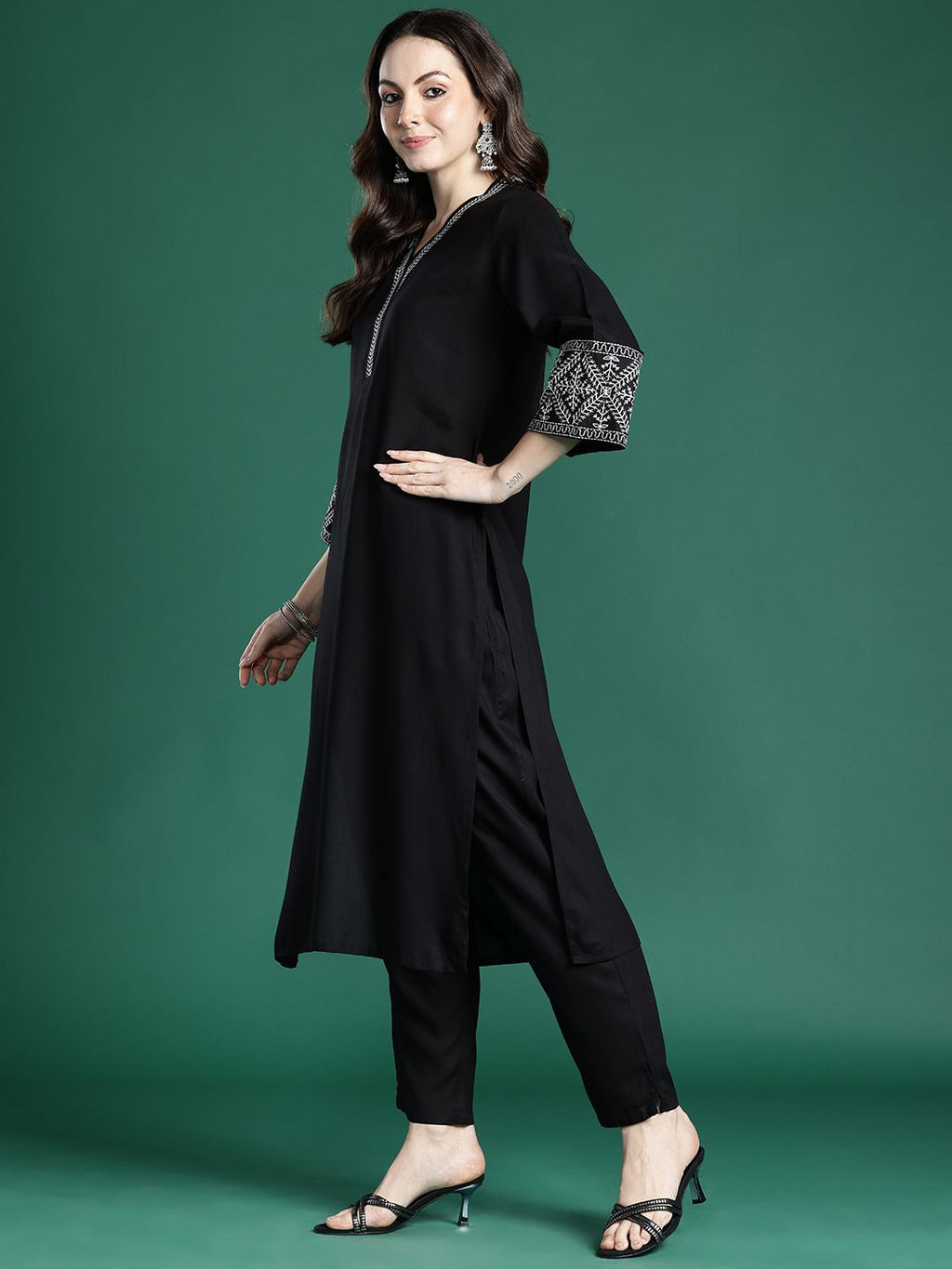 Indo Era Ethnic Motifs Embroidered Regular Kurta with Trousers