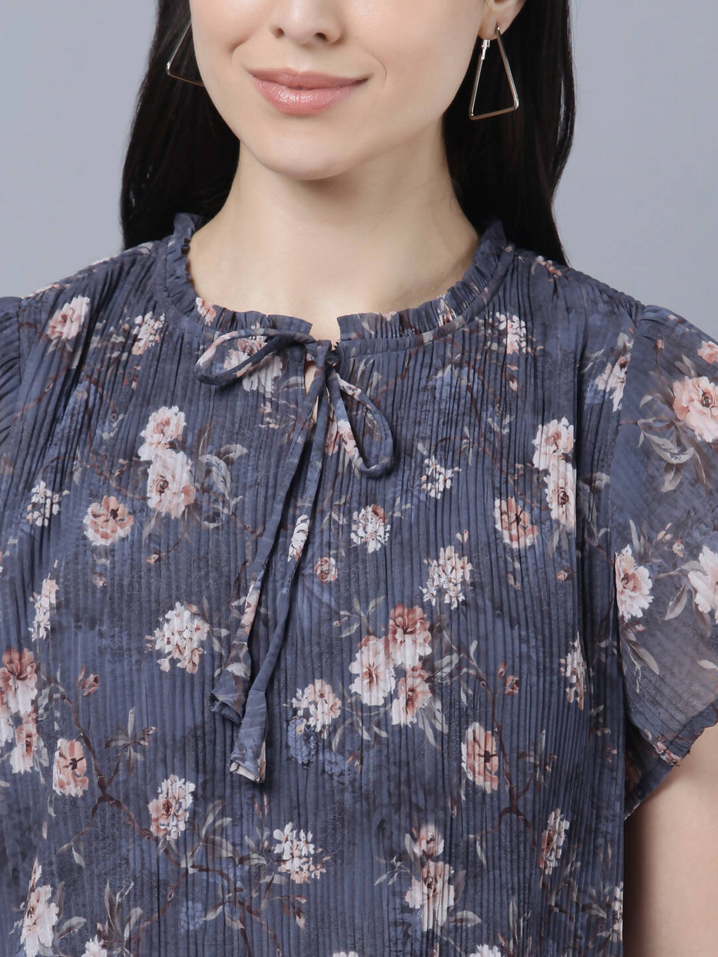 Myshka Women Charcoal Grey Peach-Coloured Floral Print Tie-Up Neck Georgette Top