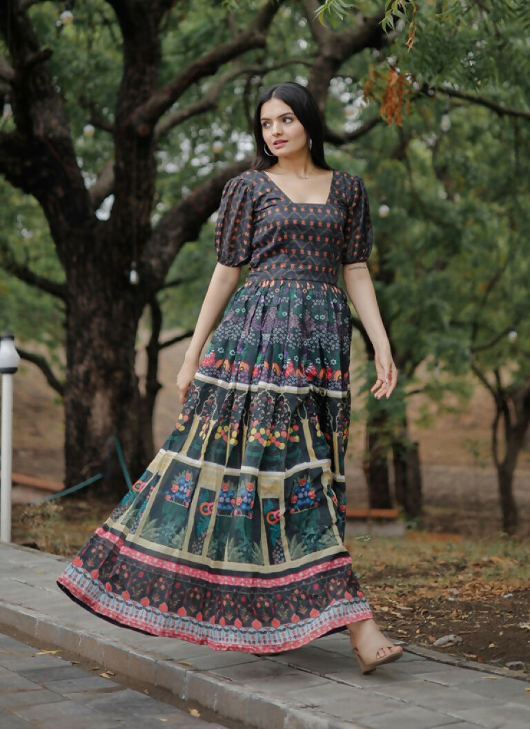 Jyoti Fashion Women's Black Heavy Digital Printed Pure Chanderi Anarkali Dress