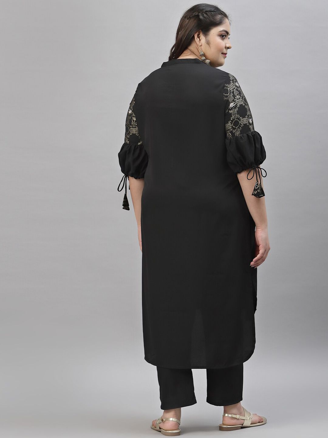 Sztori Printed Notch Neck Regular Kurta with Trousers