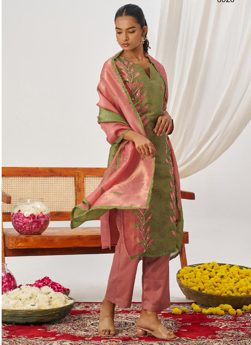Vegaa Fashion Peach Organza Embroidered Party Wear Suit