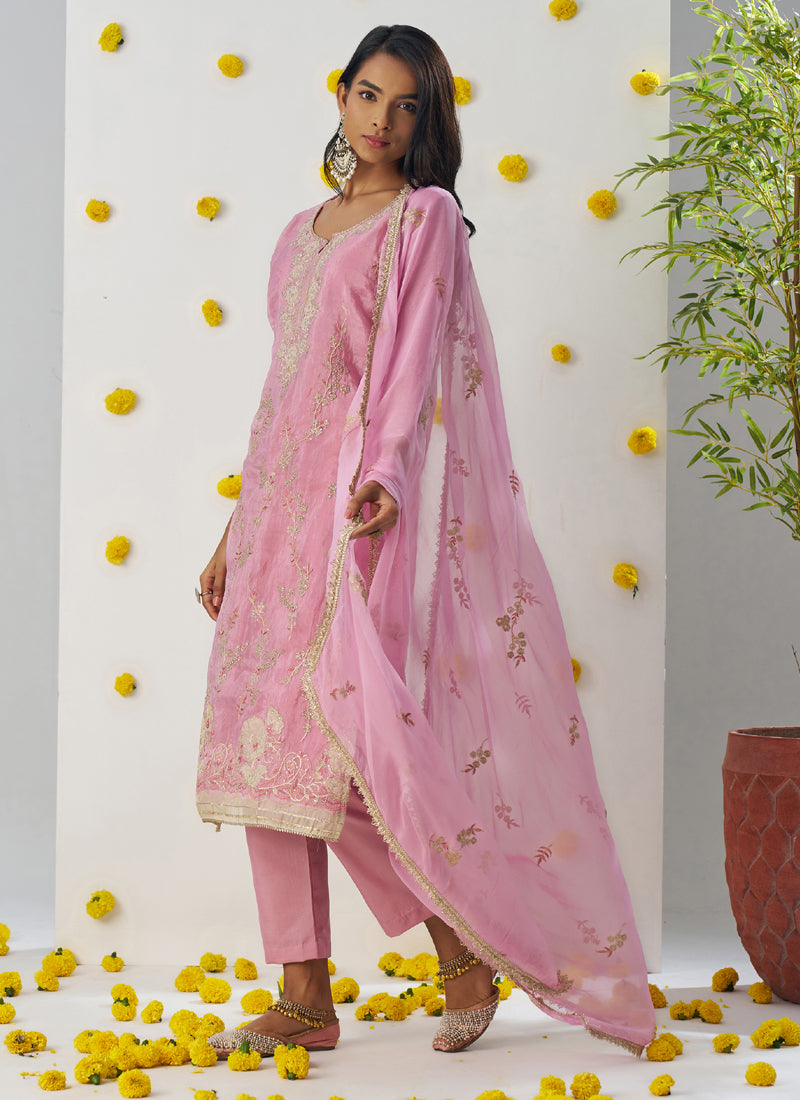 Vegaa Fashion Baby Pink Organza Embroidered Salwar Suit